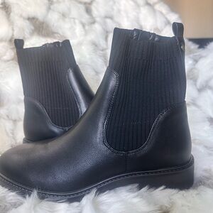 Kenneth Cole Reaction: Chelsea (Lambert) Boots